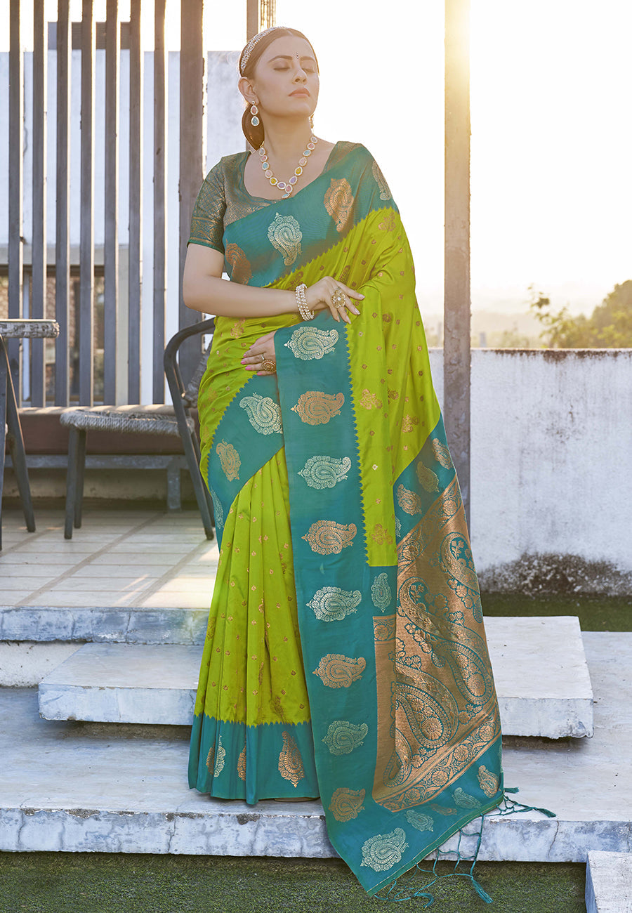 Icky Green Soft Silk Contrast Zari Woven Saree