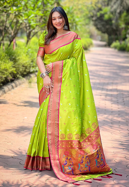 Parrot Green Contrast Zari Woven Chaand Yeola Paithani Silk Saree