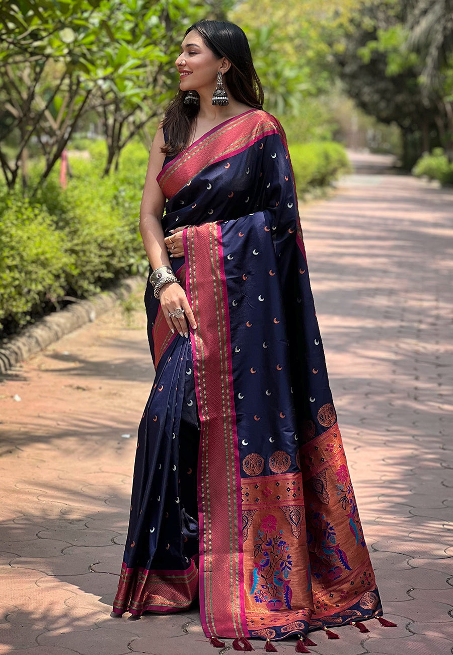 Navy Blue Contrast Zari Woven Chaand Yeola Paithani Silk Saree