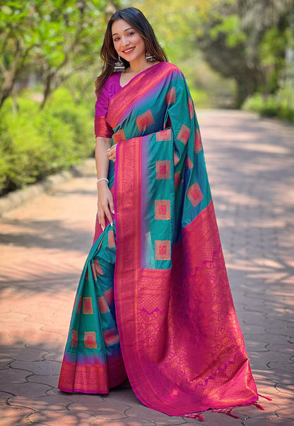 Green Soft Silk Contrast Zari Woven Saree