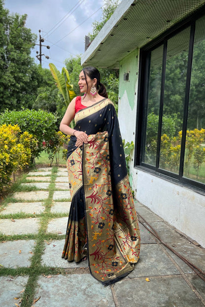 Black Paithani Silk Saree with Floral Motifs